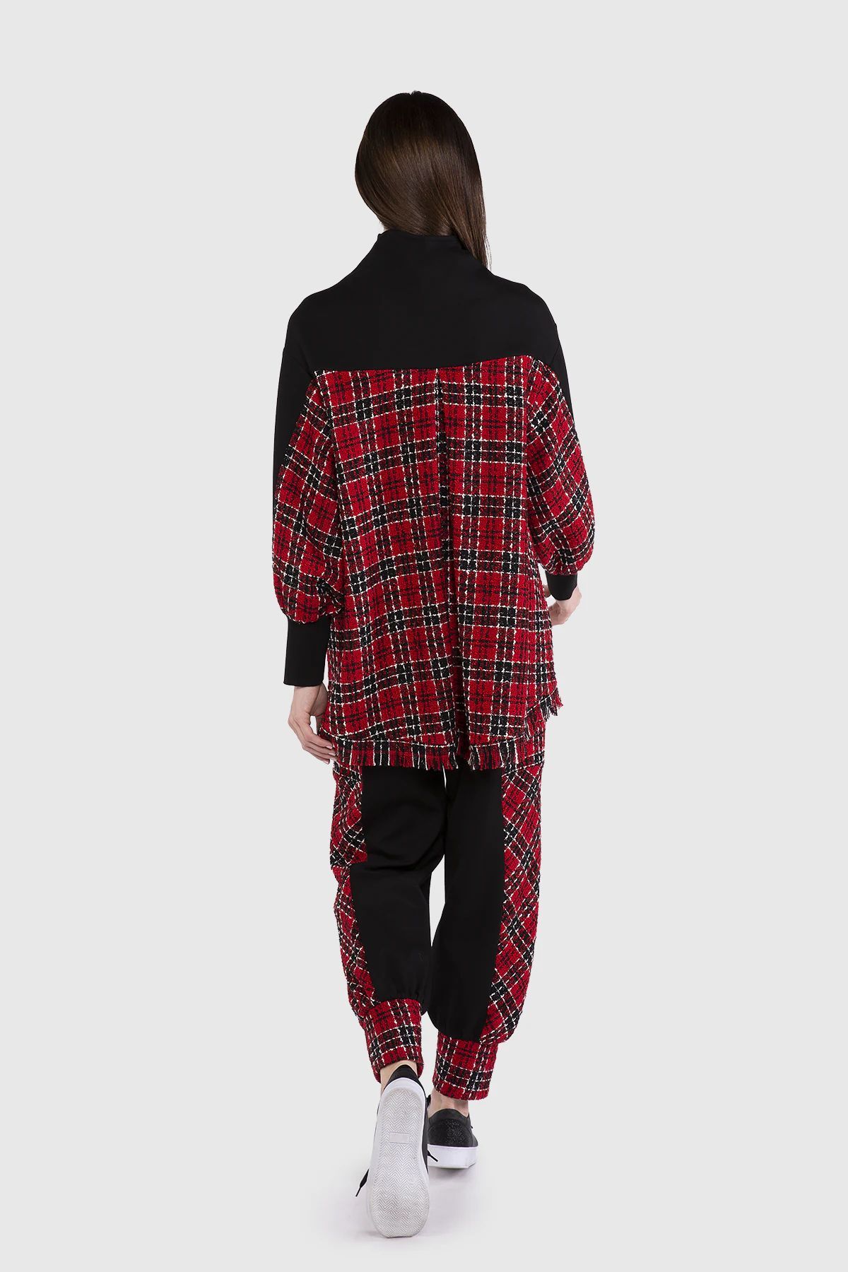 Nakış Detaylı Arkası Tweed Kumaş Sweatshirt