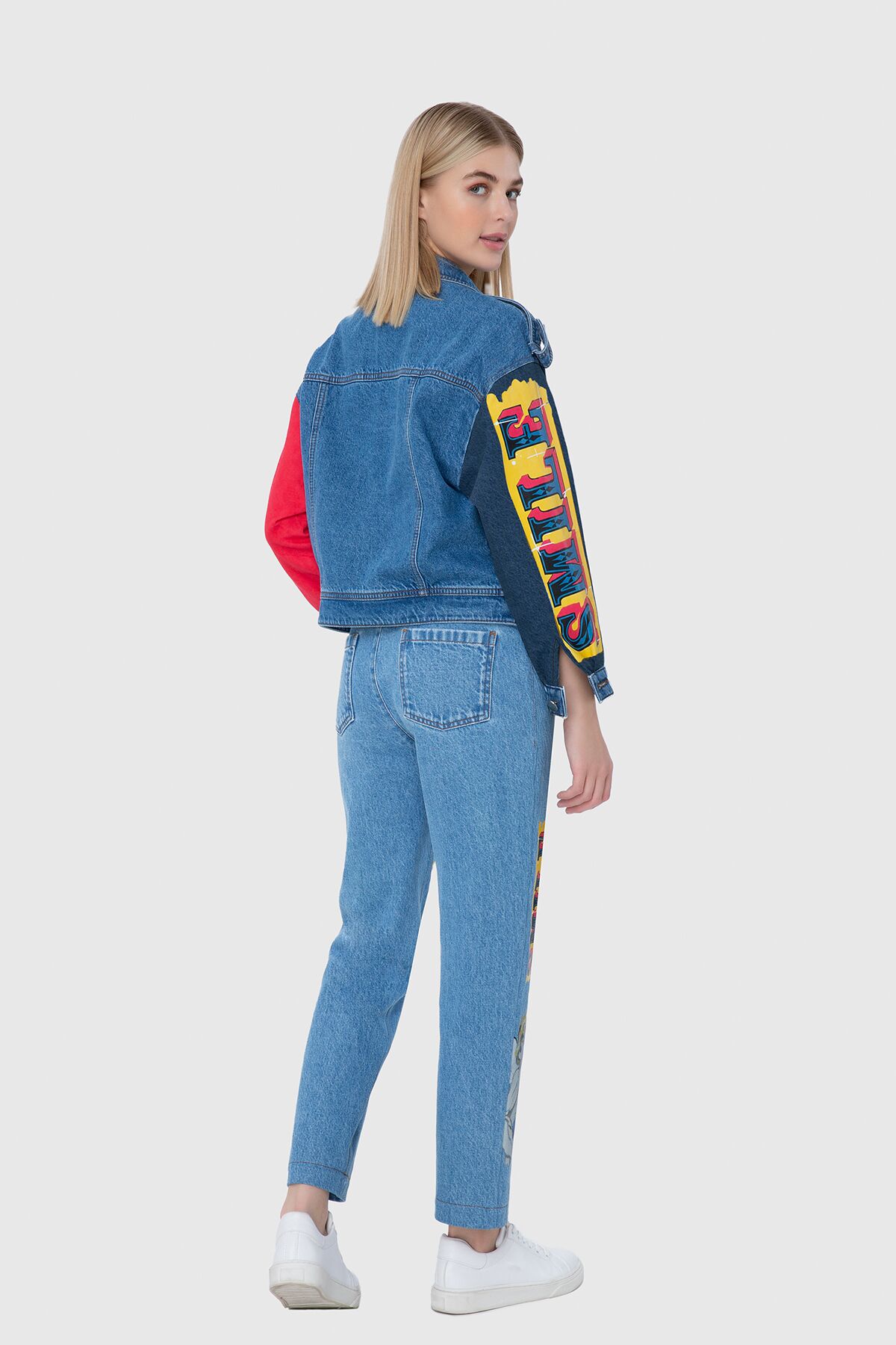 -71572-62-B.jpg