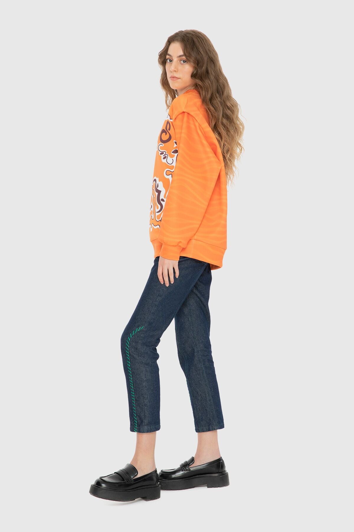 Baskı Ve Vatka Detaylı Sweatshirt