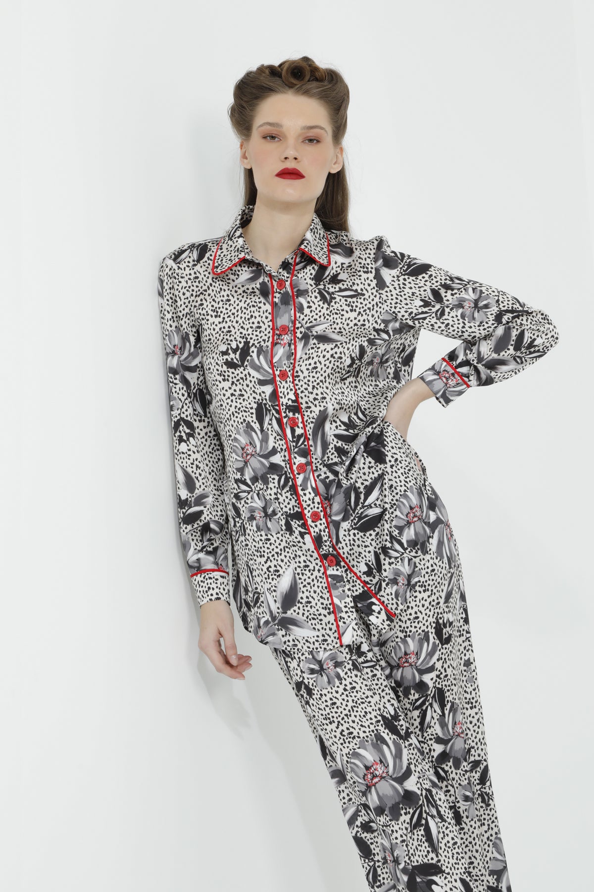 Gömlekli Rahat Kesim Bel Lastik Detaylı Pijama Takımı