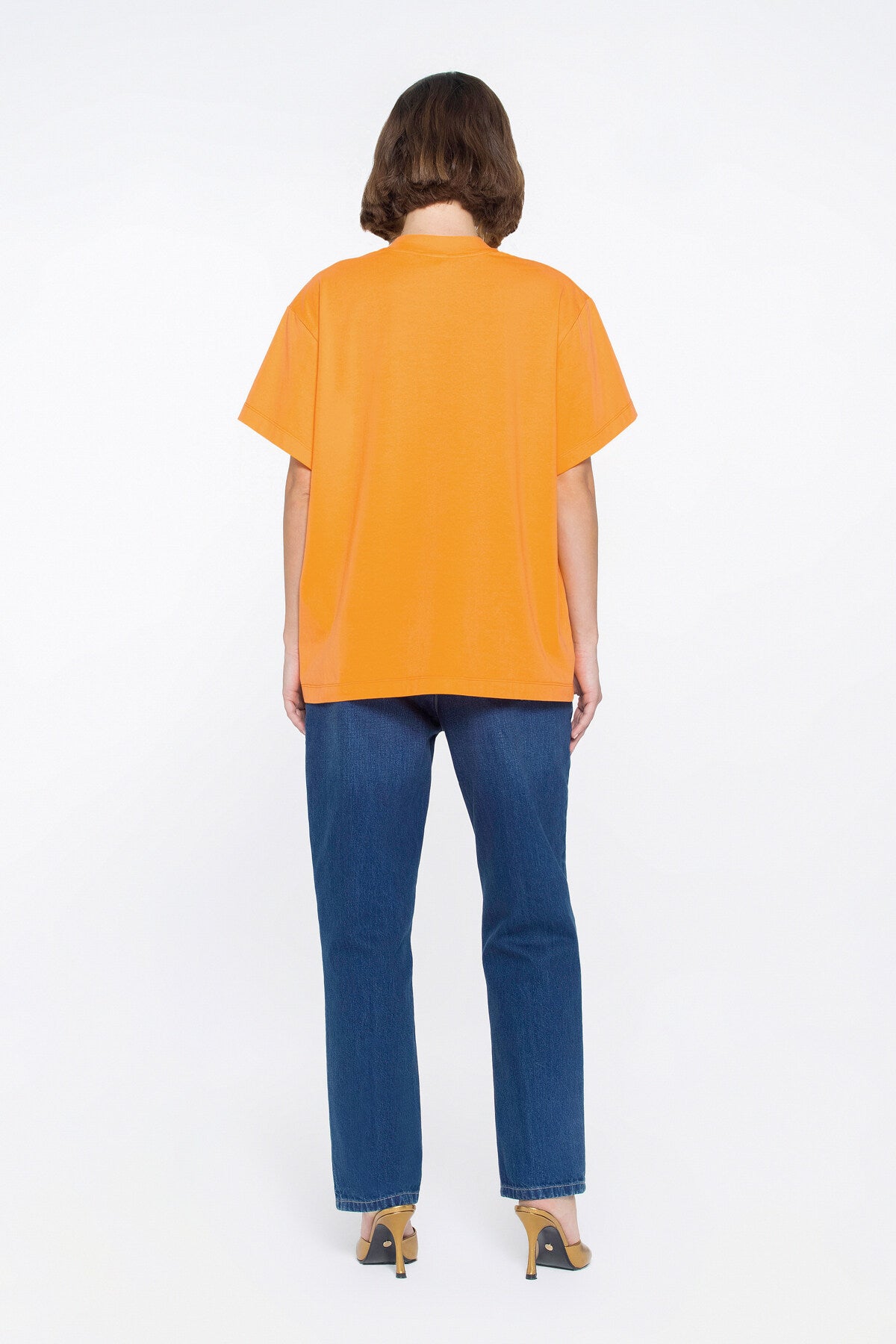 Aplike Nakış Detaylı Basic Tshirt