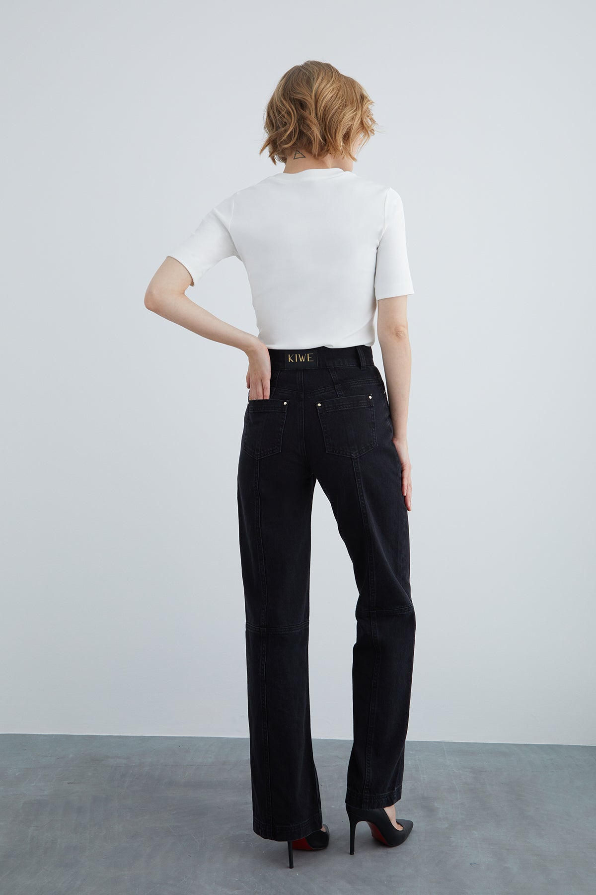 Düz Kesim Denim Pantolon
