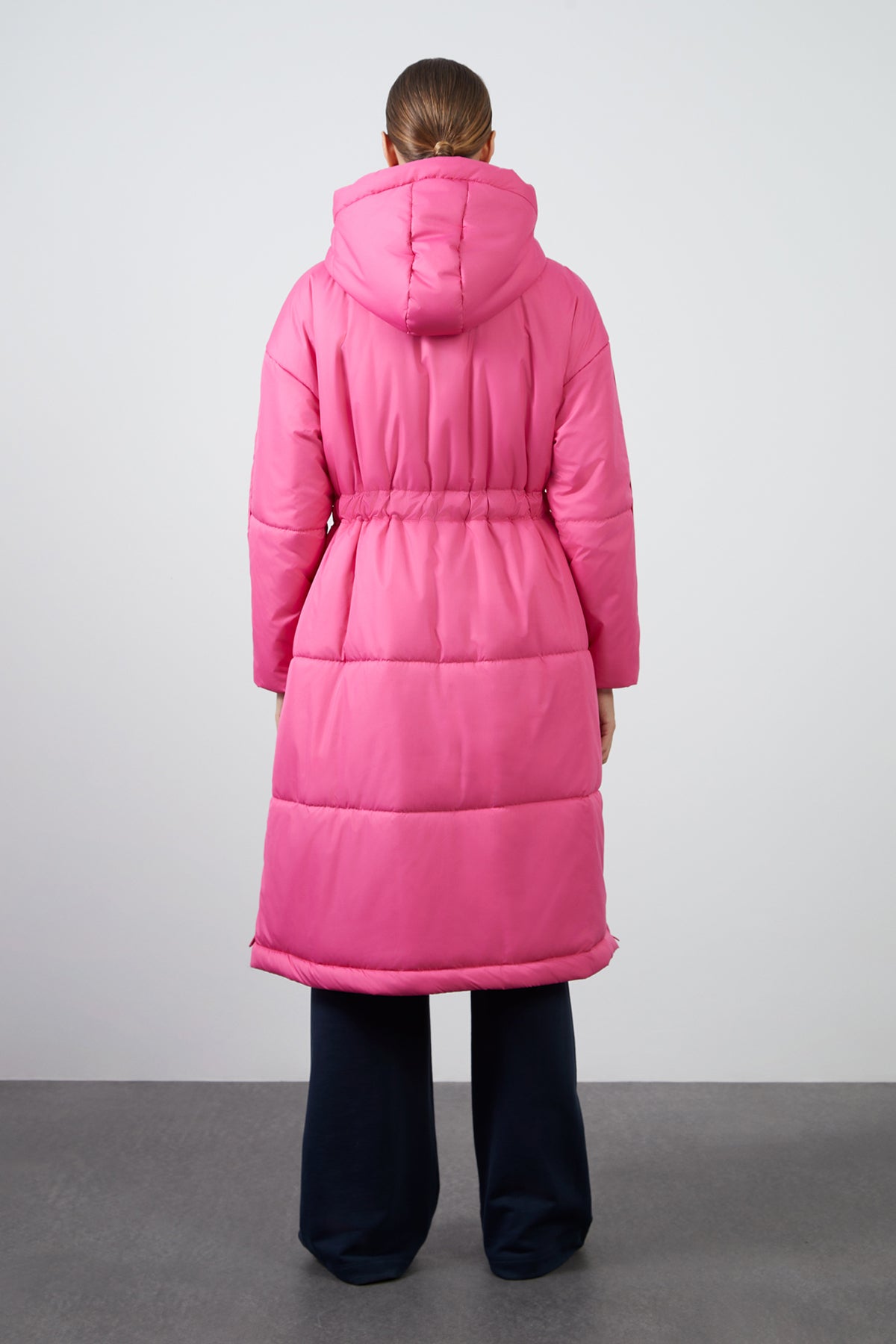 Uzun Puffer Mont