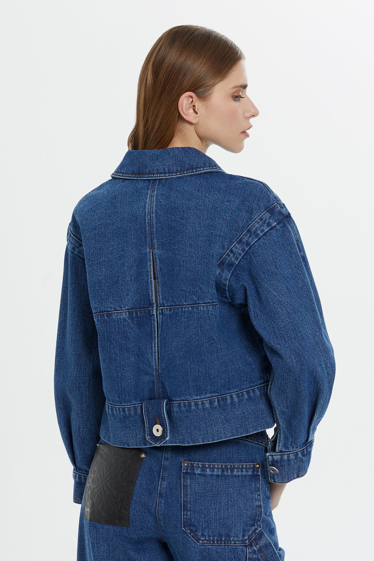 Deri Detaylı Kısa Denim Ceket