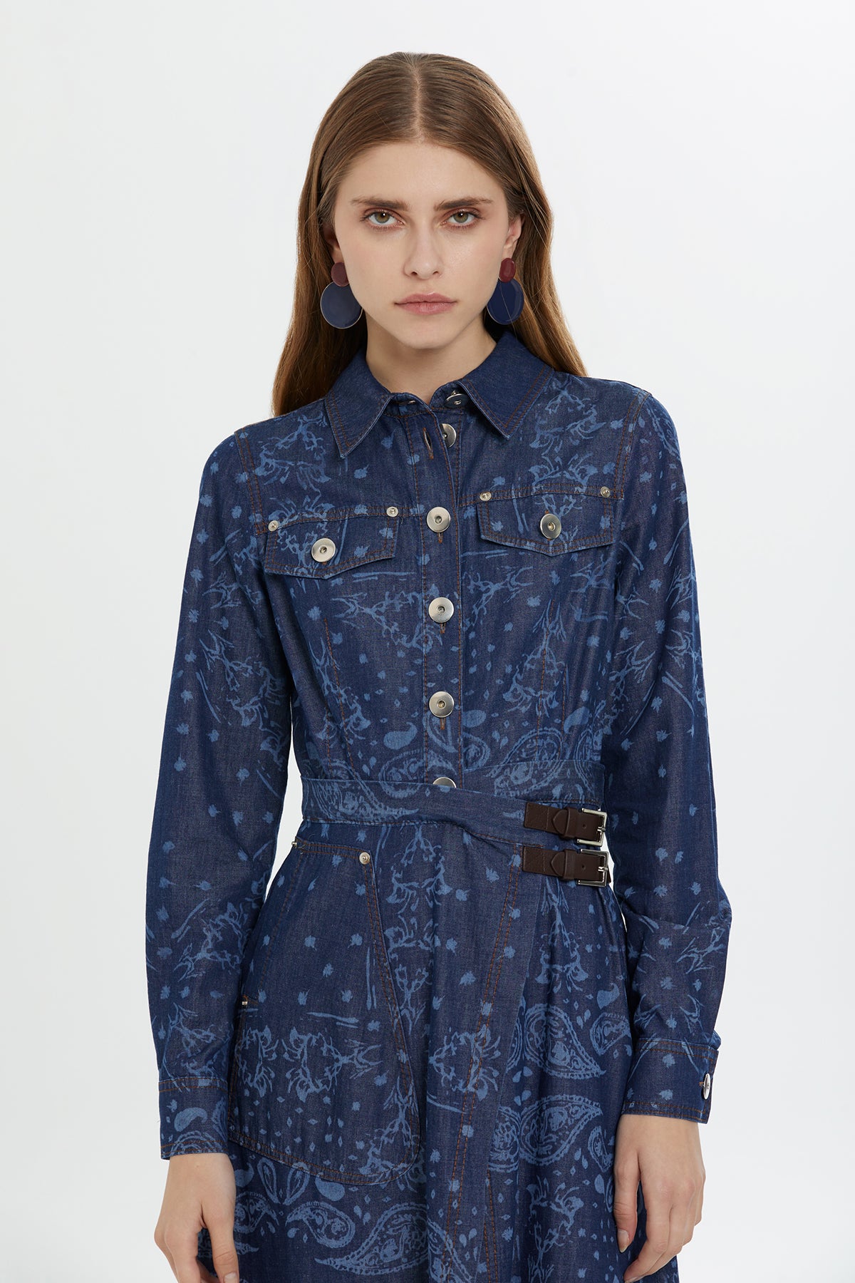 Desenli Yırtmaçlı Denim Elbise