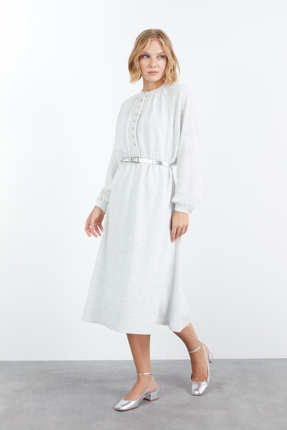 Reglan Kollu Midi Boy Elbise