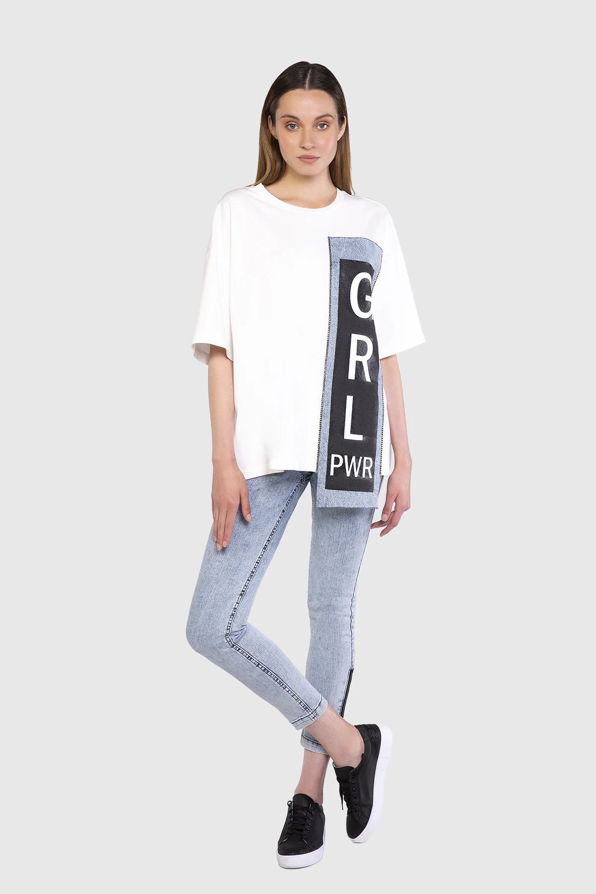 Jean Üzeri Yazı Baskı Ve Straz İşlemeli T-shirt