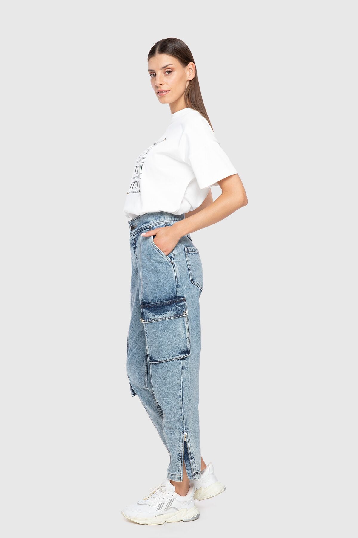 Slogan Yazı Baskılı İşleme Detaylı Oversıze T-shirt
