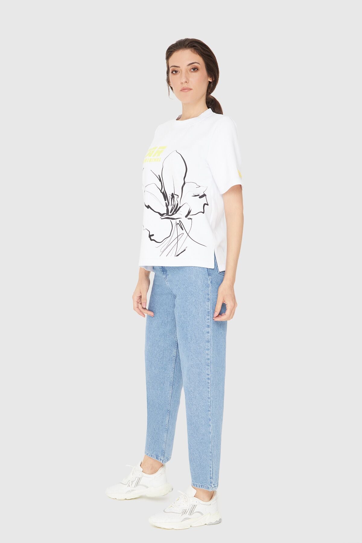 Star Baskılı T-shirt