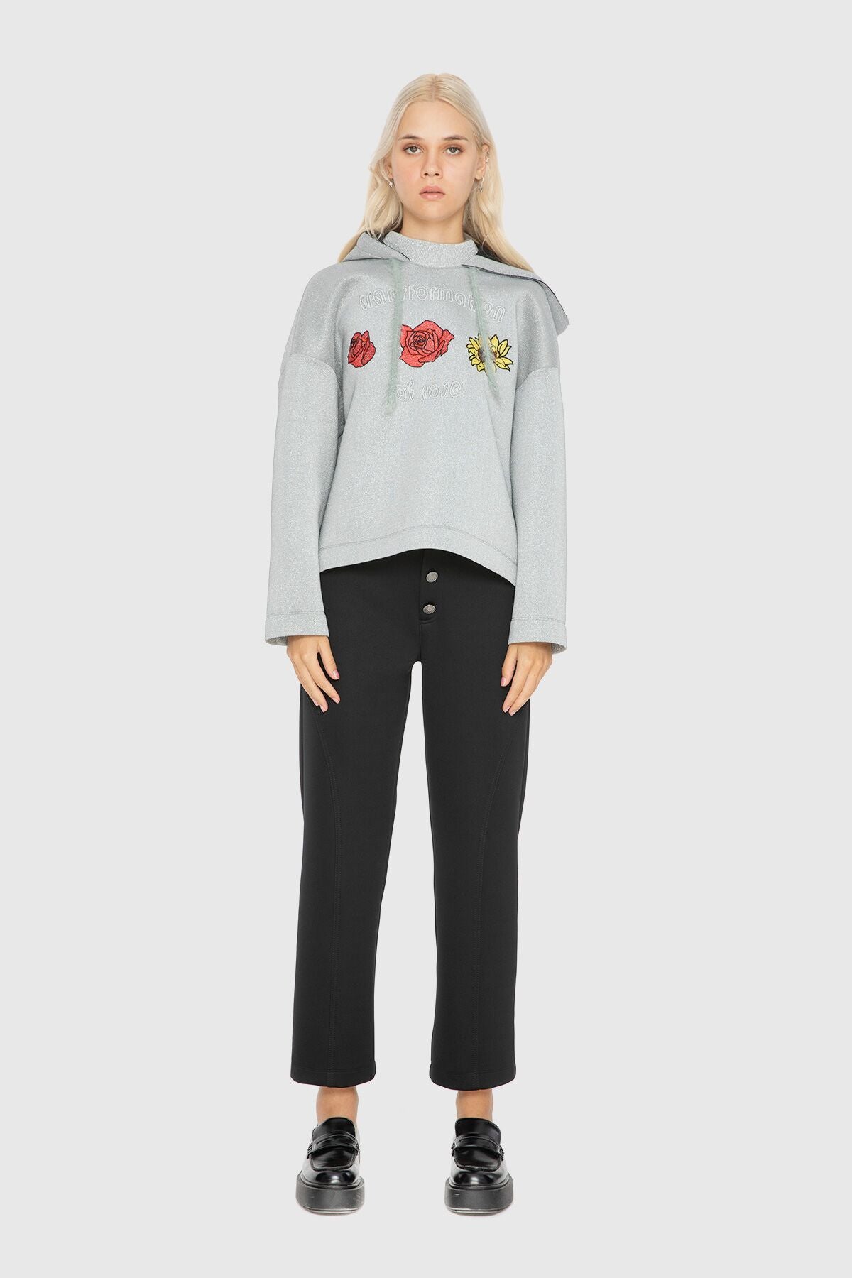 Nakış Detaylı Kapüşonlu Sweatshirt