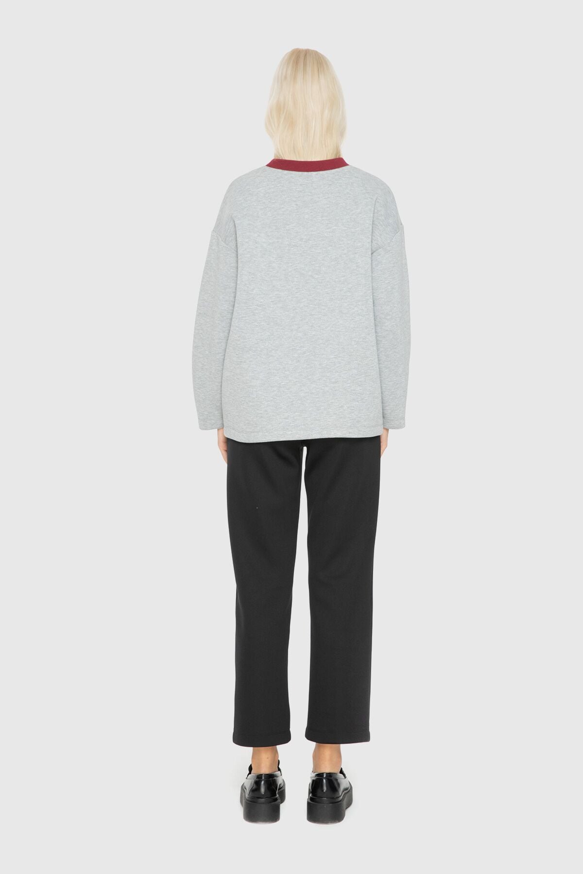 Baskı Ve Nakış Detaylı Sweatshirt