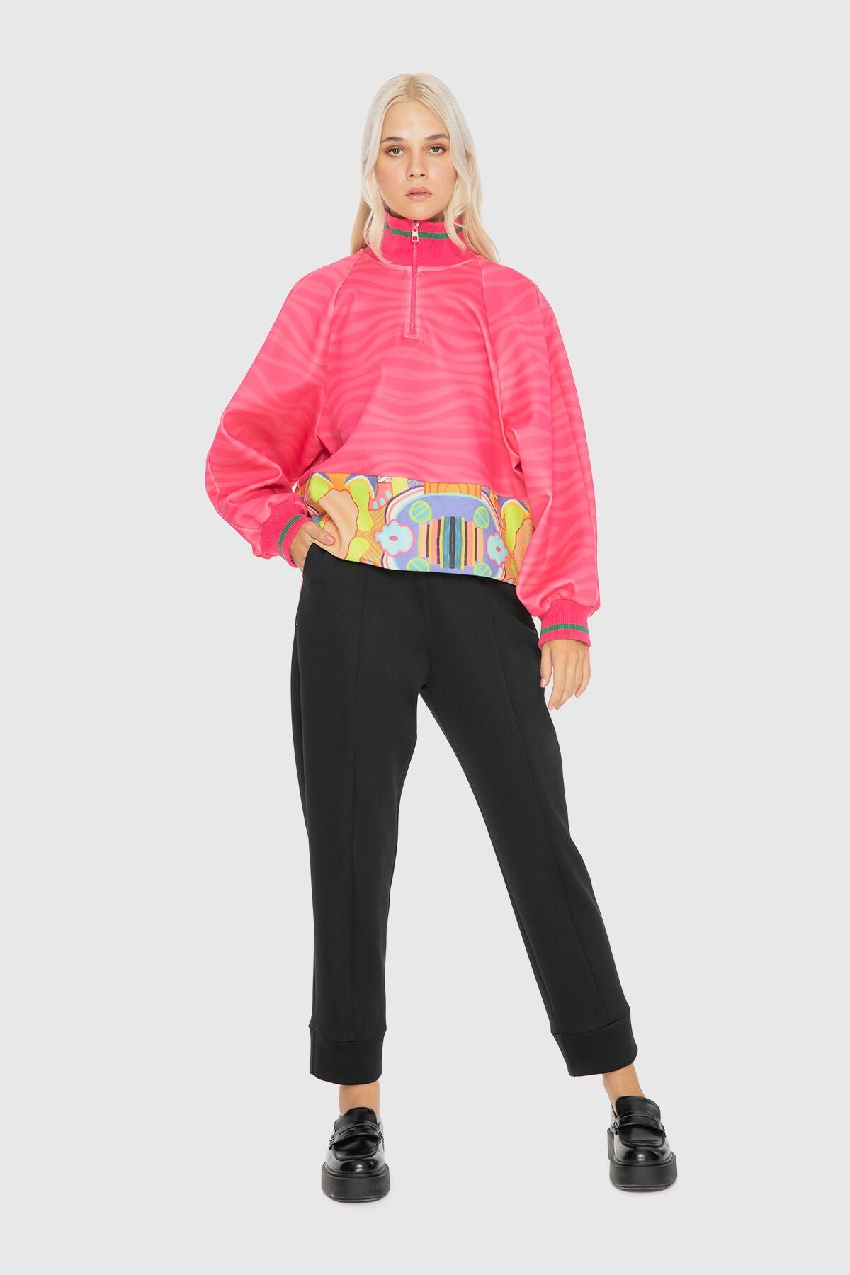 Fermuar Detaylı Desenli Sweatshirt