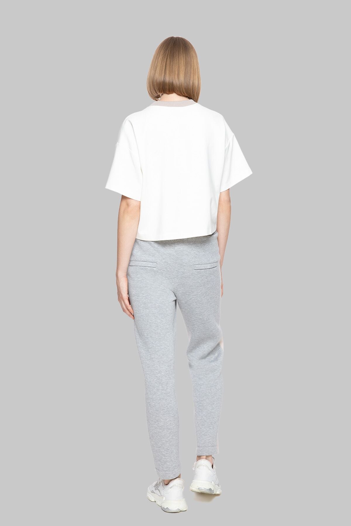 Kontrast Cep Detaylı T-shirt