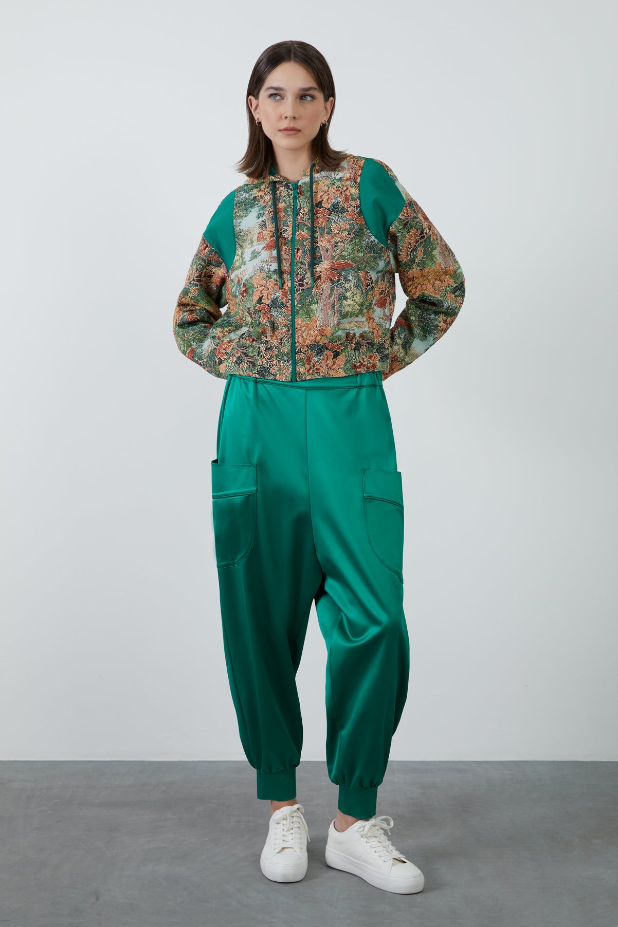 Jakarlı Fermuarlı Sweatshirt