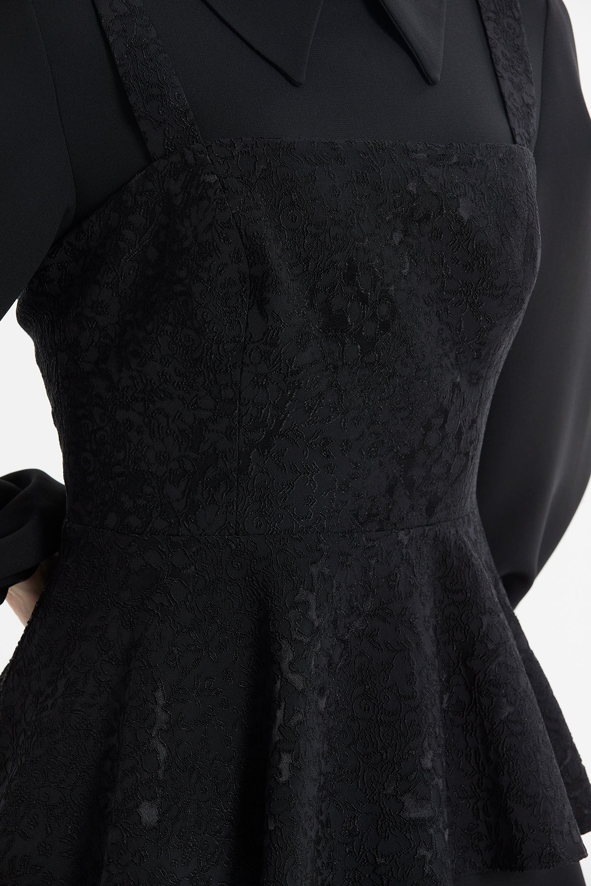 Dantel Detaylı Peplum Uzun Elbise